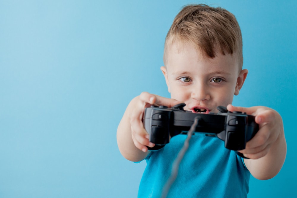 malo dijete igra playstation